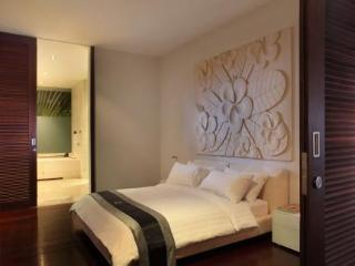 Room thumbnail 17