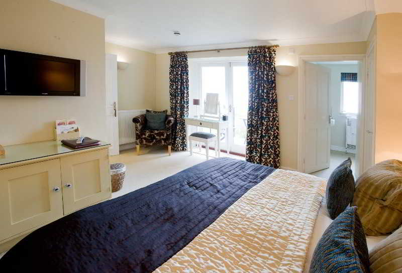 Room
 di The Horn of Plenty