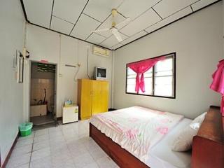 Room thumbnail 11