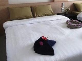 Room thumbnail 23