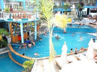 Pool thumbnail 3