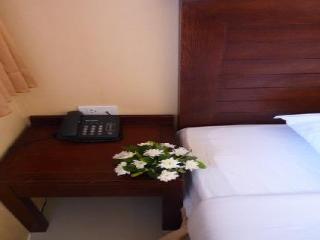 Room thumbnail 8