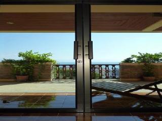 Room thumbnail 11