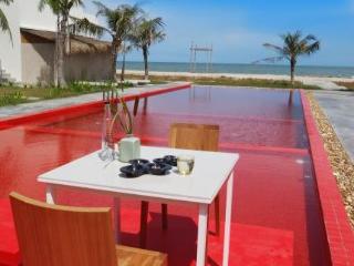 Pool thumbnail 5
