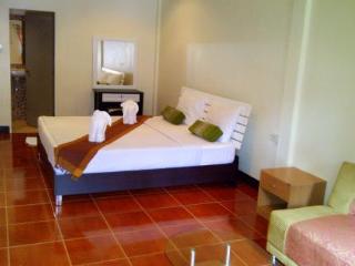Room thumbnail 8