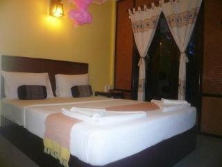 Room thumbnail 12