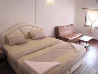 Room thumbnail 33