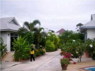 General view thumbnail 3