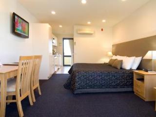 Room thumbnail 2
