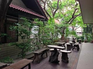 The Old Palace Resort