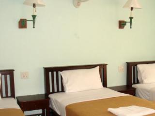 Room thumbnail 2