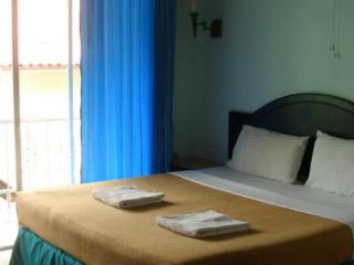 Room thumbnail 7