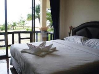 General view thumbnail 8