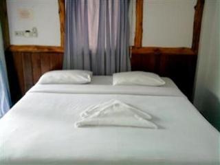 Room thumbnail 9