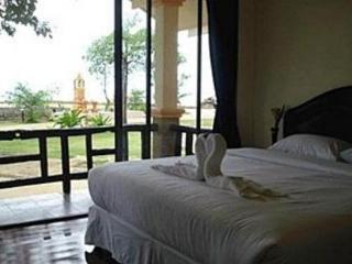 Room thumbnail 18