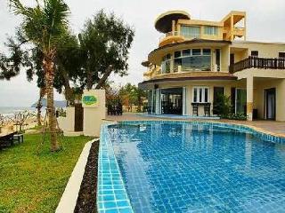 General view thumbnail 1