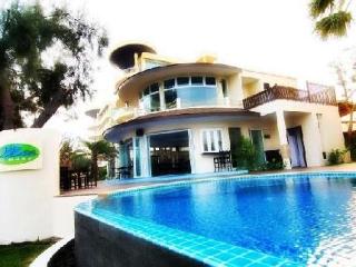 General view thumbnail 2