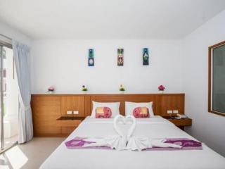 Room thumbnail 18