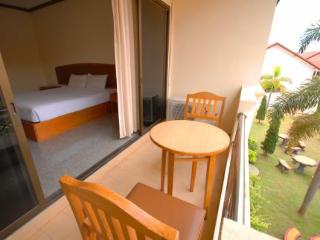 Room thumbnail 1