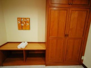 Room thumbnail 10