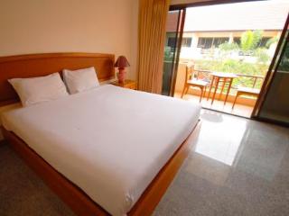 Room thumbnail 13