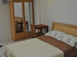 Room thumbnail 7