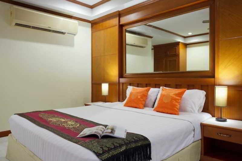 Room thumbnail 73