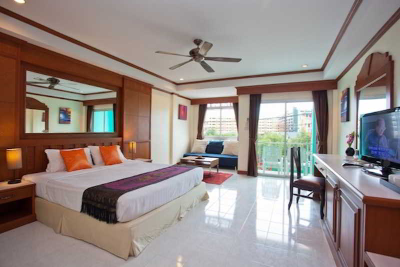 Room thumbnail 67