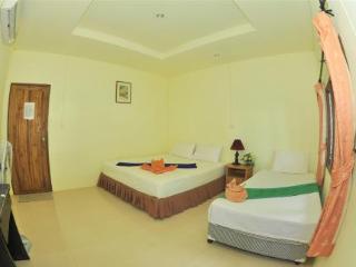 Room thumbnail 5