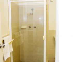 Room thumbnail 6