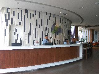 Holiday Inn Express Semarang Simpang Lima
