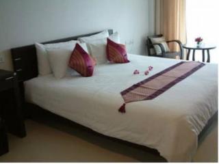 Room thumbnail 1