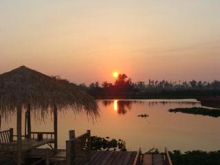 General view thumbnail 2