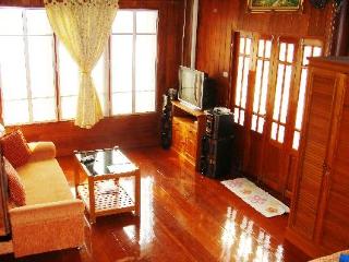 Room thumbnail 4