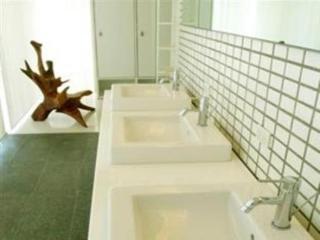 Room thumbnail 10