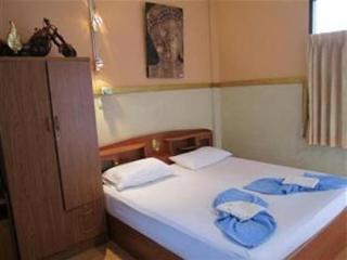 Room thumbnail 18