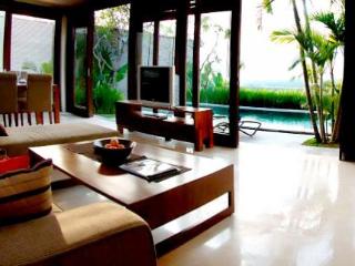 Room thumbnail 6