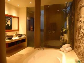 Room thumbnail 11