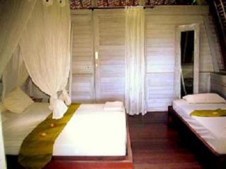Room thumbnail 8