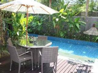 Pool thumbnail 4