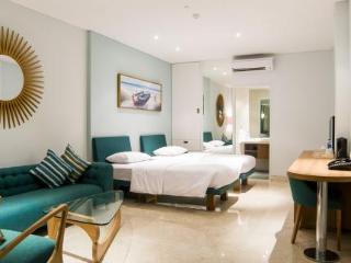 Room thumbnail 4