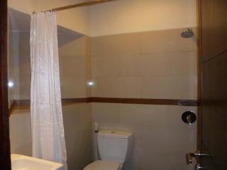 Room thumbnail 6