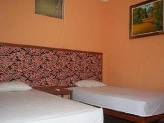 Room thumbnail 8