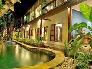 Pool thumbnail 6