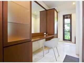 General view thumbnail 3