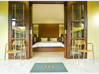 Room thumbnail 2
