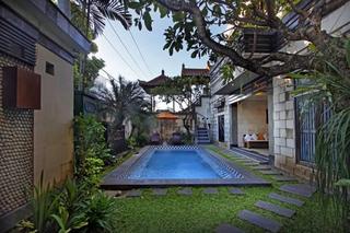 Pool thumbnail 2