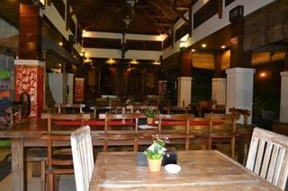 Restaurant thumbnail 4