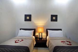 Room thumbnail 6
