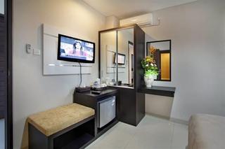 Room thumbnail 14